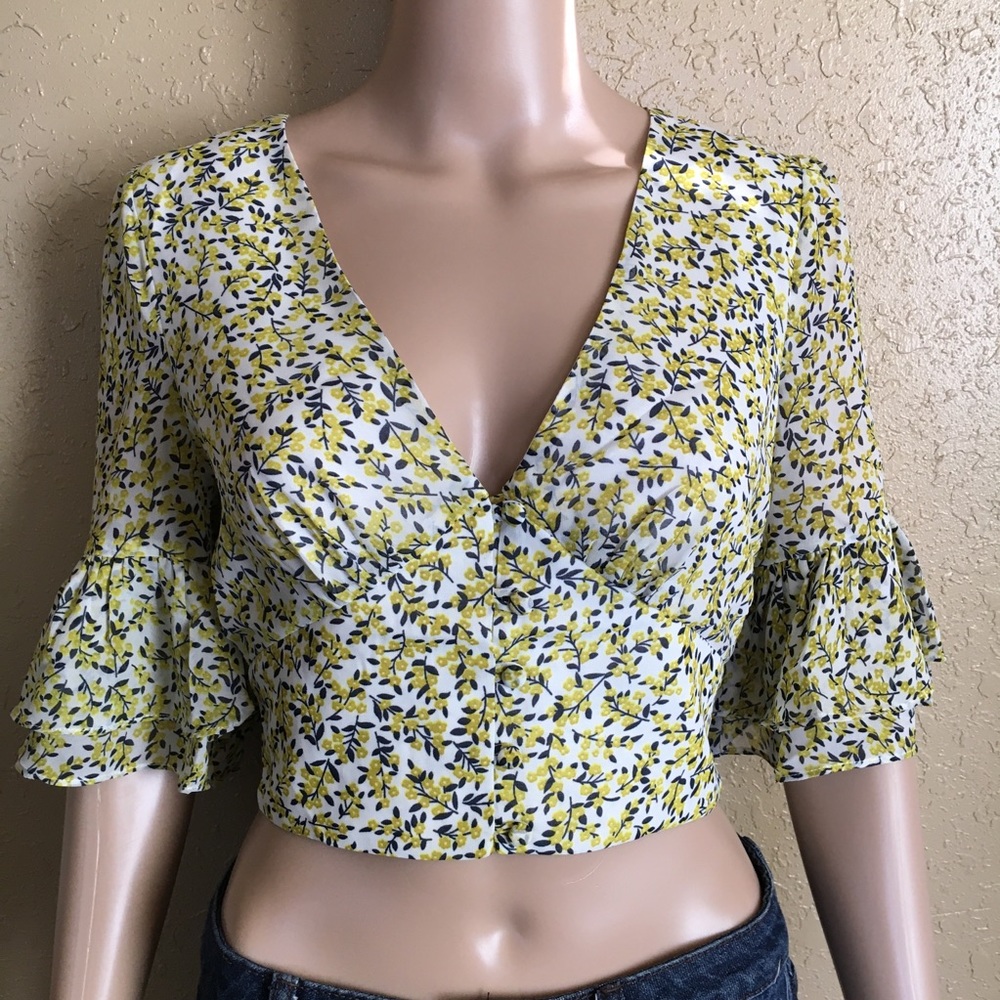 Essue floral print button blouse